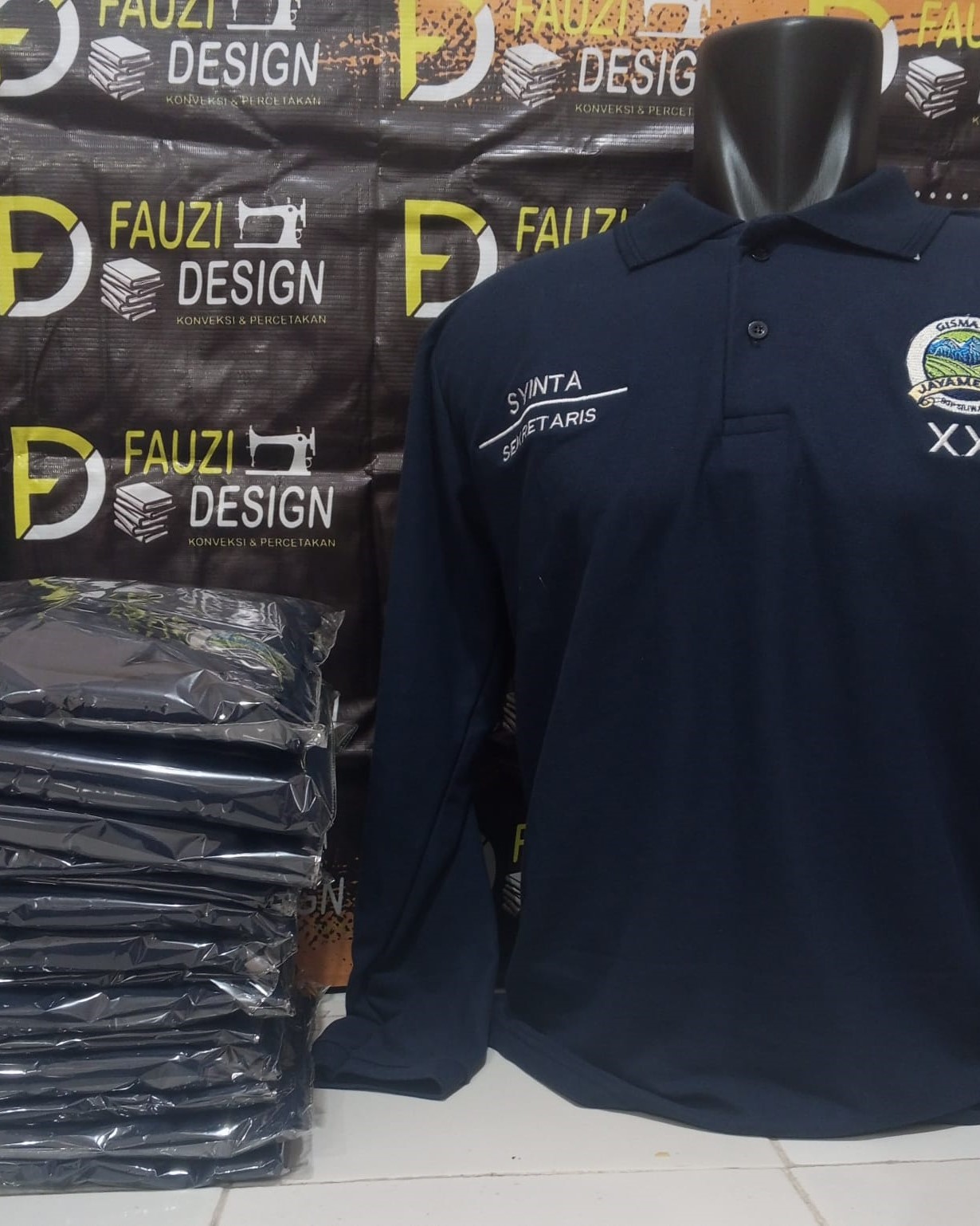 Polo Lengan Panjang Navy Sekretariat